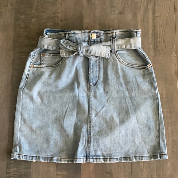 STS Blue Paper Bag Style Denim Skirt - Picture 1 of 4